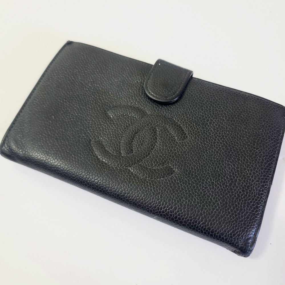 Chanel Black Caviar Leather CC French Wallet
